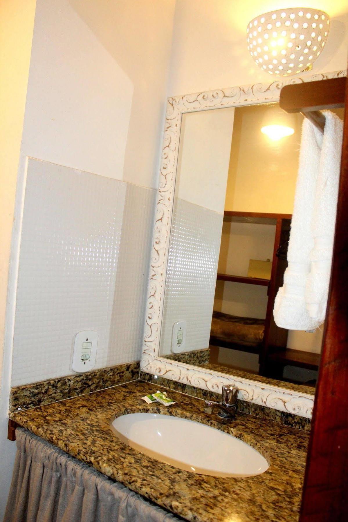 Novo Hotel Galeão 3*